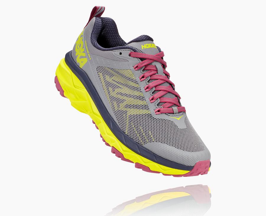 Tenis Hoka One One Trail Mujer Grises - Challenger Atr 5 - XGVZ45096